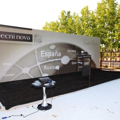 traseras-paredes-modulares-alquiler-de-mobiliario-y-complementos-Alicante-Alaves-Innovation-1